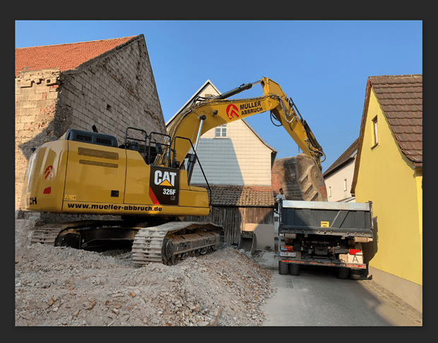 Abrissarbeiten f&uuml;r  Simmozheim